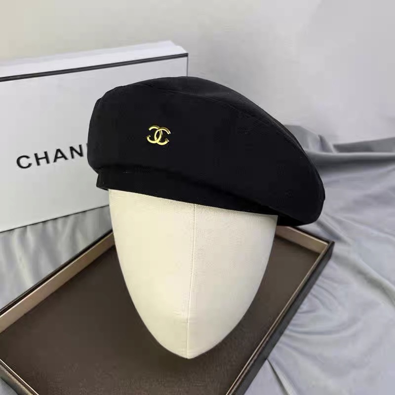 Chanel beret dx52